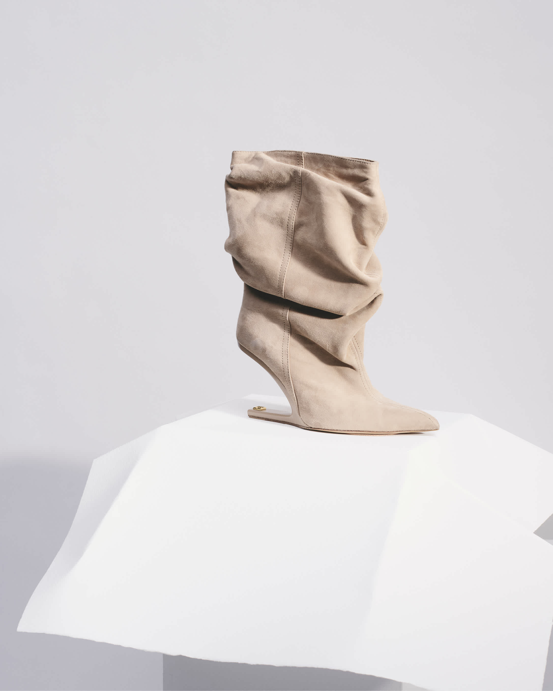 Balmain.com | Balmainジャパン 公式サイト | レディトゥウェア